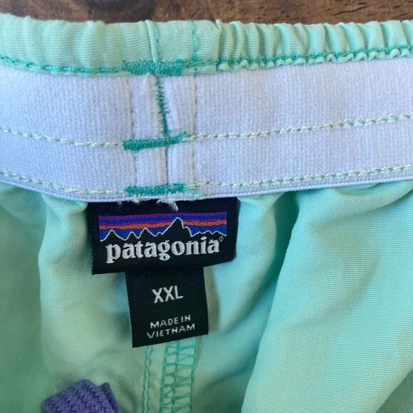 Patagonia Men’s XXL Baggies Shorts Teal Mint Green 4” Hiking Outdoor - Picture 7 of 9